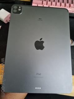 iPad Pro 11-inch (M1 Chip, 256GB, Wi-Fi) Apple Pencil (2nd Gen