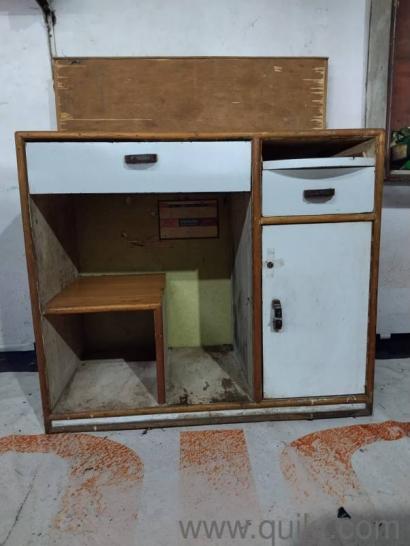 computer table
