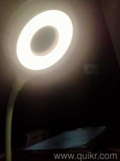Syska Rechargeable Study Lamp