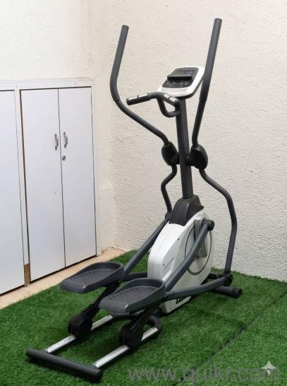 elliptical with console for programming(3)