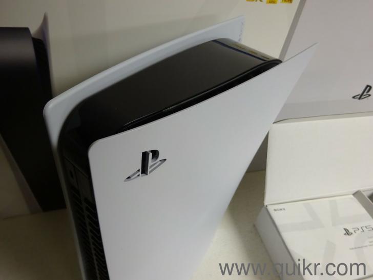 Sony PlayStation 5 (PS5) Console Disc Version New/Sealed Delhi Quikr