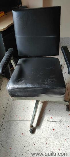 Godrej table and chair Clearance