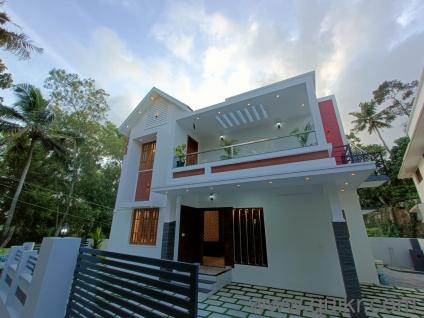 4+ BHK 1700 Sq. ft Villa for Sale in Vattiyoorkavu, Trivandrum