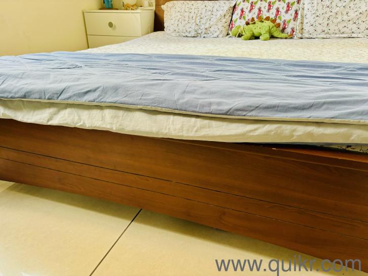 King Size Solid wood style Spa bed with sleepwell 6 inch mattress