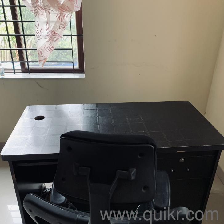 Wooden Study Table with 2 Desks | Hyderabad | Quikr