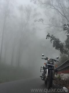 Royal Enfield Classic 350 - 2023