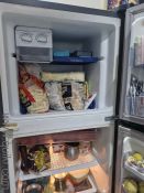 Whirlpool double door 340 l metallic grey in gud condition(4)