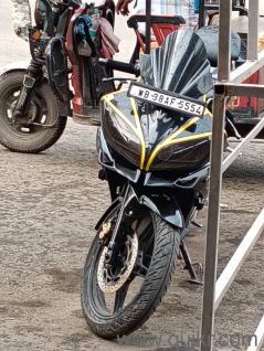 Yamaha YZF R15 - 2015