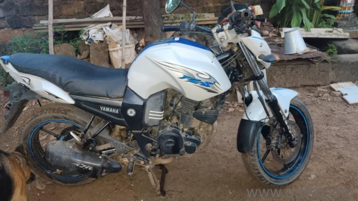 Yamaha FZ S - 2012(2)
