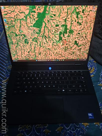 Alienware M16 R2 Gaming & Creative Beast(2)