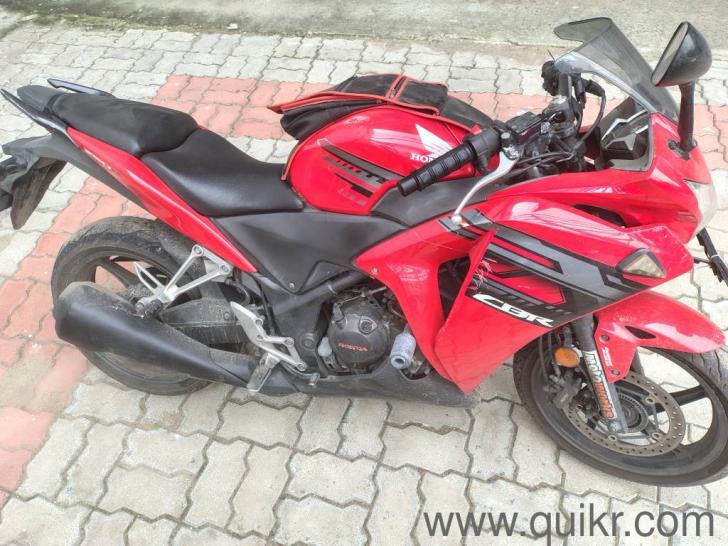 Honda CBR 250R - 2016(1)