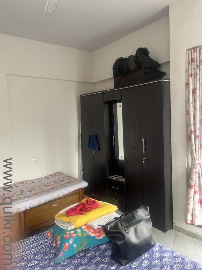 Two cupboards with Locker(1)