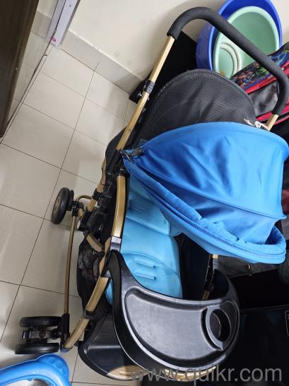 01 Pram and 01 walker for infants(1)