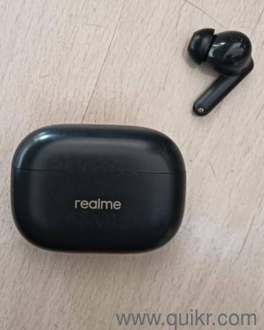 Best Feature : 360 spatial audio Performance : Excellent  Product Quality : Excellent