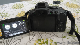 Nikon D5300 (good condition)(2)