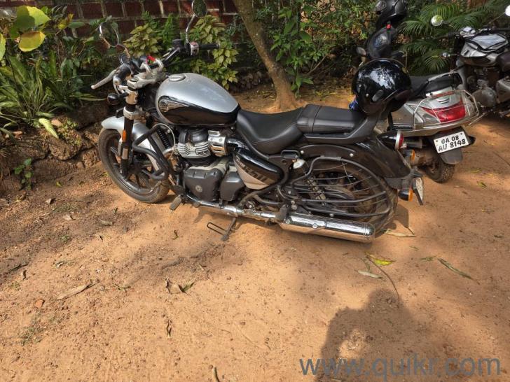 Royal Enfield Super Meteor 650 Astral - 2023(2)