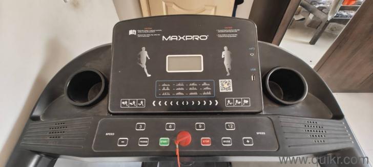 Treadmill in excellent condition just in 16000(2)