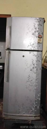 lg Fridge, Double door, Good Condition Colling Properly