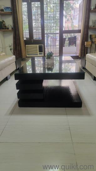 Beautiful sofa set with center table for sale(2)