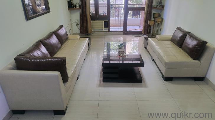 Beautiful sofa set with center table for sale(3)