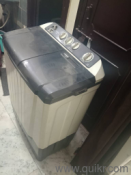 I am selling newly washing machine it's only 3-4 times i used..(2)