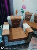five seater sofa set in good condition(4)