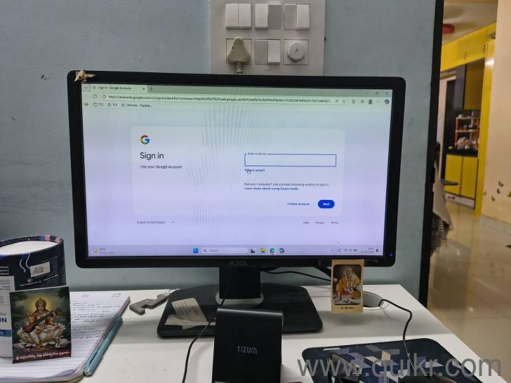 22 inch Dell lcd monitor in excellent condition, kondapur,hyd(2)