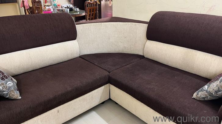 3+3+1 seater L shaped sofa with 2 pillows. Coffee and cream colour fabric in good condition(2)