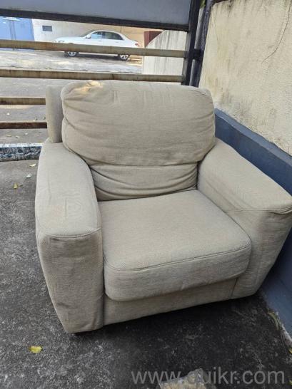 excellent condition,  need to replace 1-2 wooden small legs (at the bottom)(3)