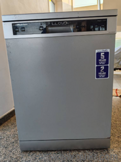 dishwasher in good working condition for sale