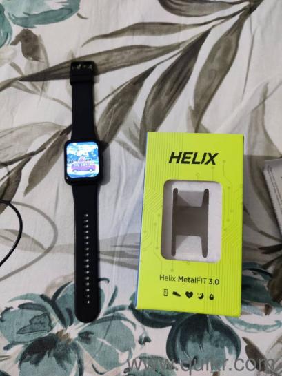 Helix Smart Watch Excellent Condition Black Color(1)