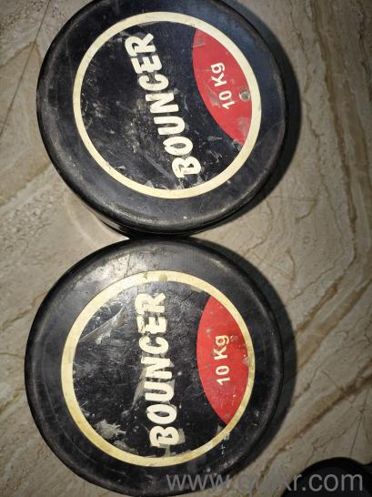 Well maintained no damages no rusting rubber coated bouncer dumbells(2)