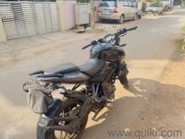 Bajaj Pulsar 200 NS - 2019(4)
