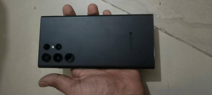 most arjent sell,box or mobail onli best condition(2)