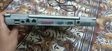Dell Inspiron 600m laptop in usable condition with , Intel R pentium and windows xp professional , price negotiable(1)