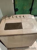 LG washing Machine in working condition(3)