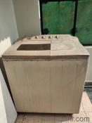 LG washing Machine in working condition(4)