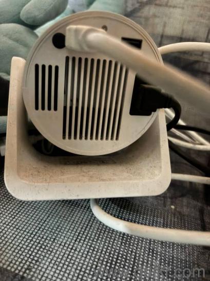 projector brand new(1)