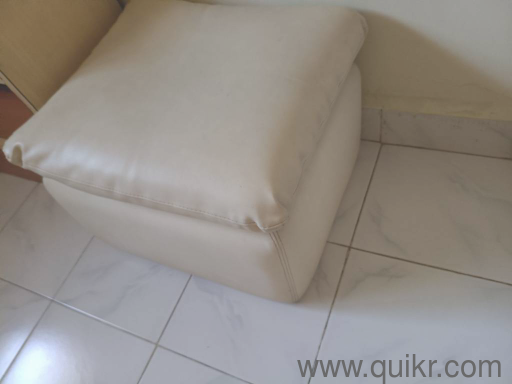 white color cushion set of 4(2)