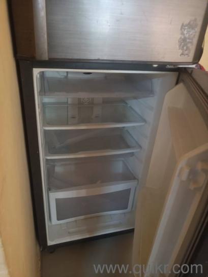 Good condition fridge(1)