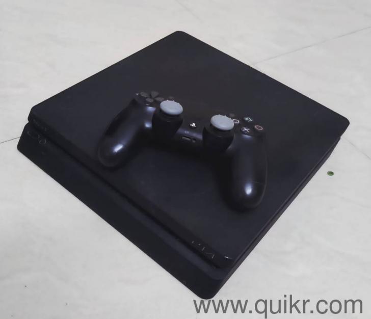 PS4 console