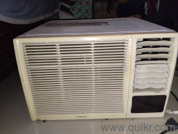HITACHI WINDOW AC