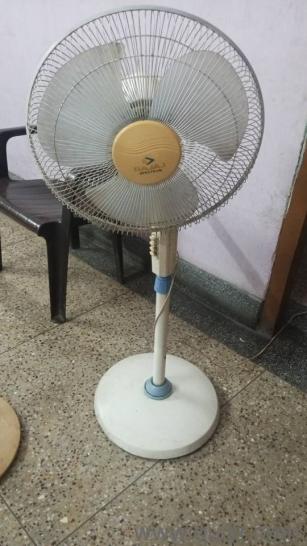 Bajaj spectrum fan(1)