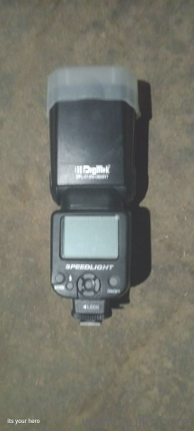 Digitek flash light