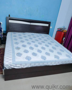 King Bed with Storage