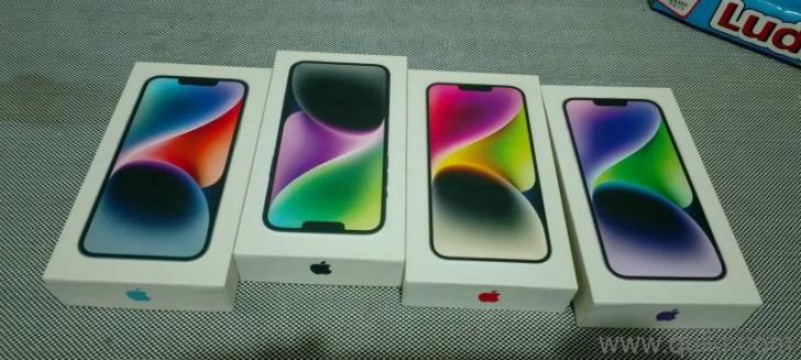 iphone Empty Box Available