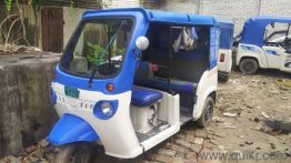 Mahindra Auto 