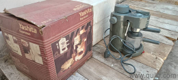good condition coffee maker(2)