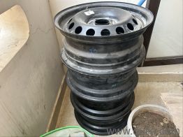 4 Tata nexon rim 