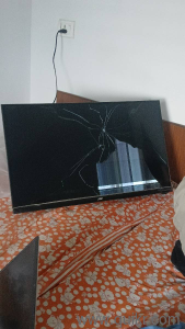 Led TV display broken